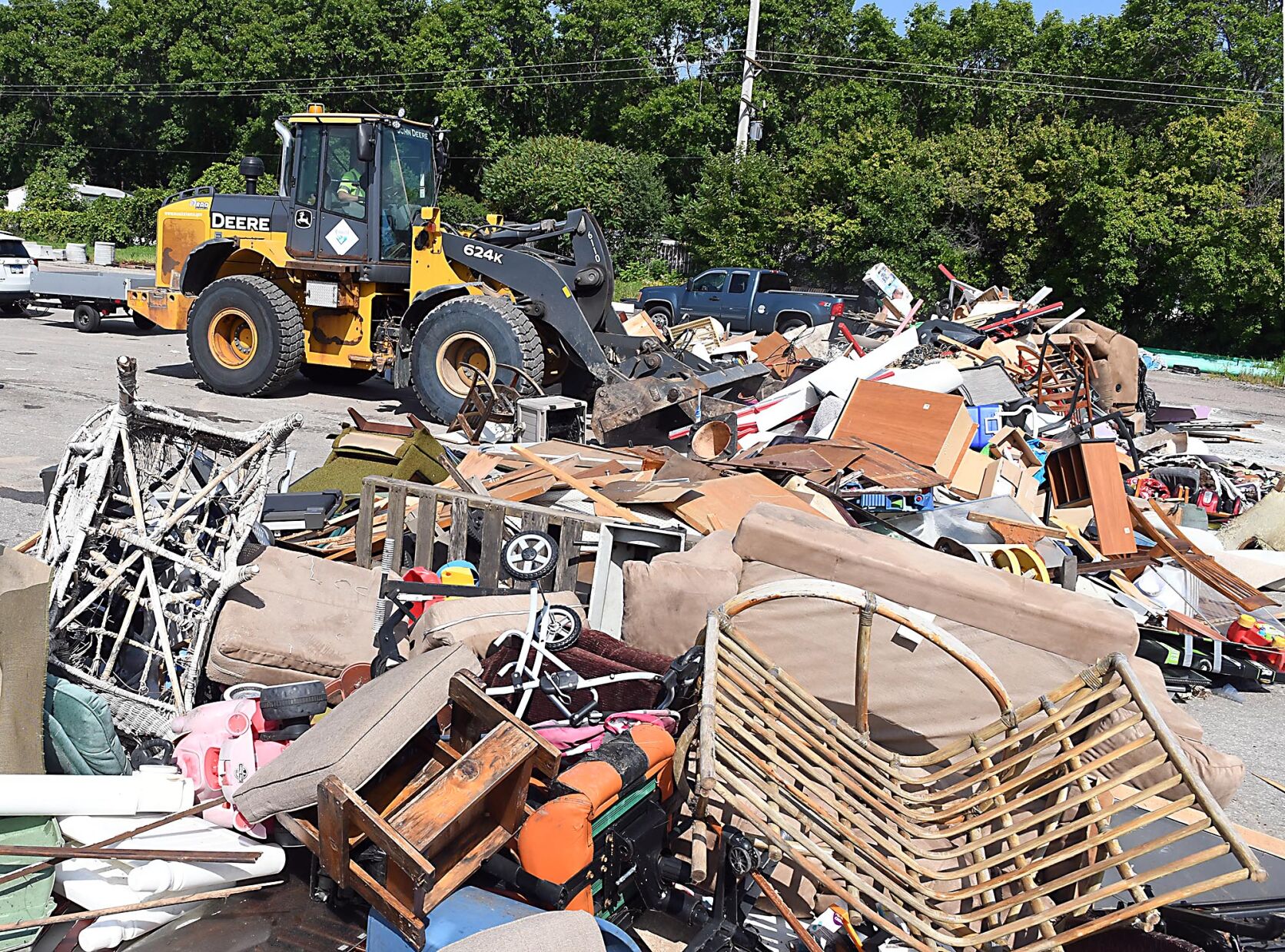 Mankato Spring Cleanup 4